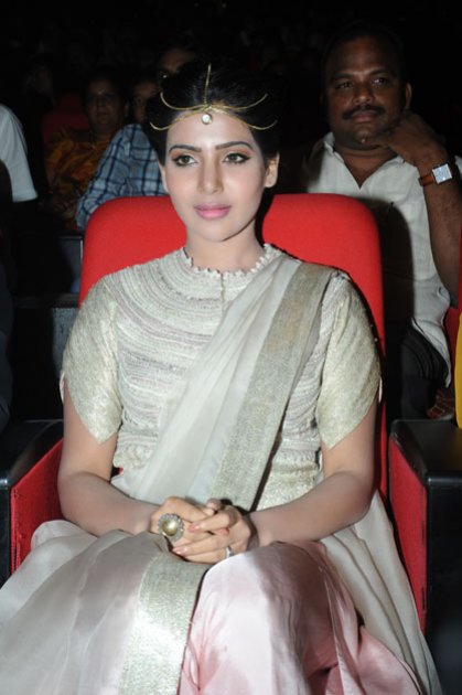 Samantha-at-Alludu-Seenu-Audio-Launch